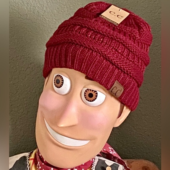 New Adult Size CC Cozy Winter Cranberry Red Cable Knit Hat Cap Beanie - Picture 1 of 6